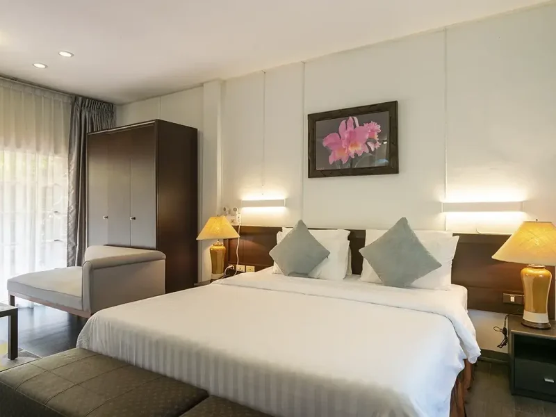 Bangkok Hotel Super Deluxe with Kitchenette